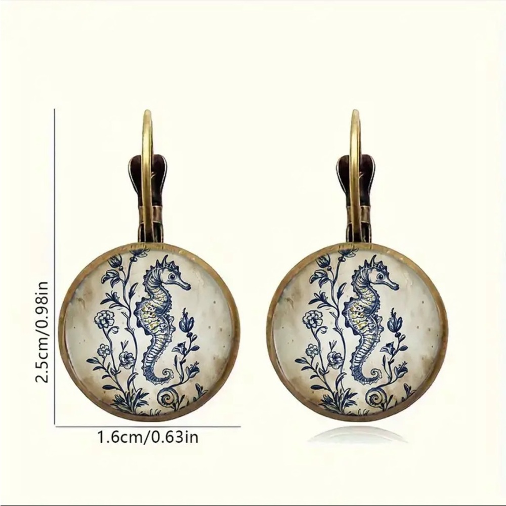 🆕 Graceful Seahorse - Antique Style - Drop Earrings - Lever Back - Alloy - Picture 6 of 7